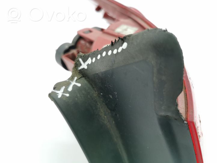 Citroen C5 Lampa tylna 9681063680