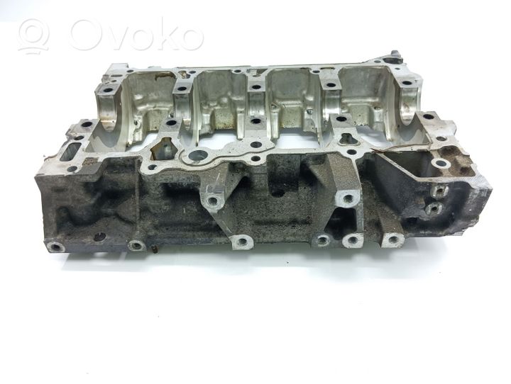 Toyota Corolla Verso AR10 Support de vilebrequin 31E27119