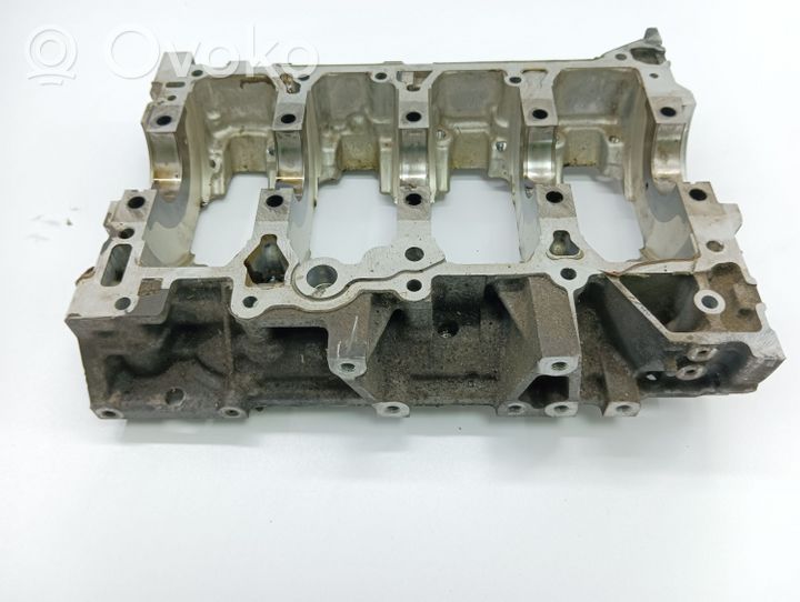 Toyota Corolla Verso AR10 Support de vilebrequin 31E27119