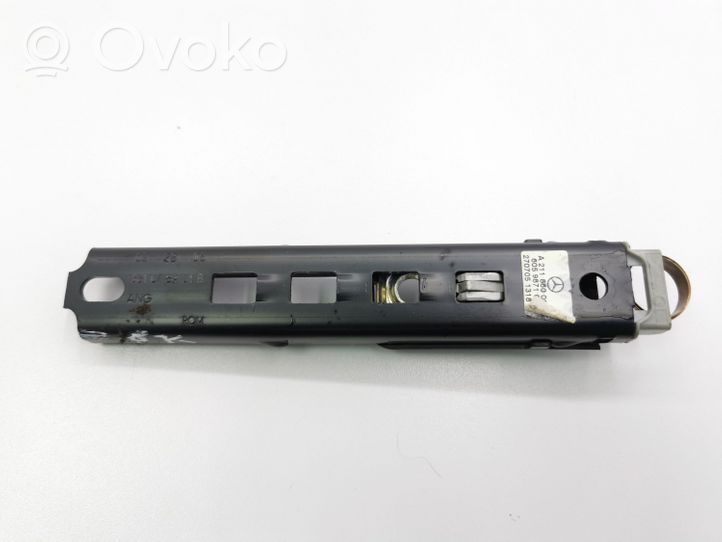 Mercedes-Benz ML W164 Rail de réglage hauteur de ceinture de sécurité A2118600688