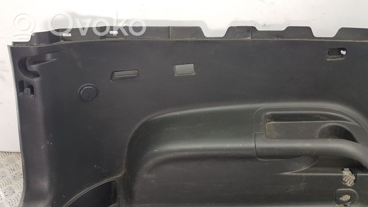 Chevrolet Orlando Rivestimento pannello inferiore del bagagliaio/baule 95936412