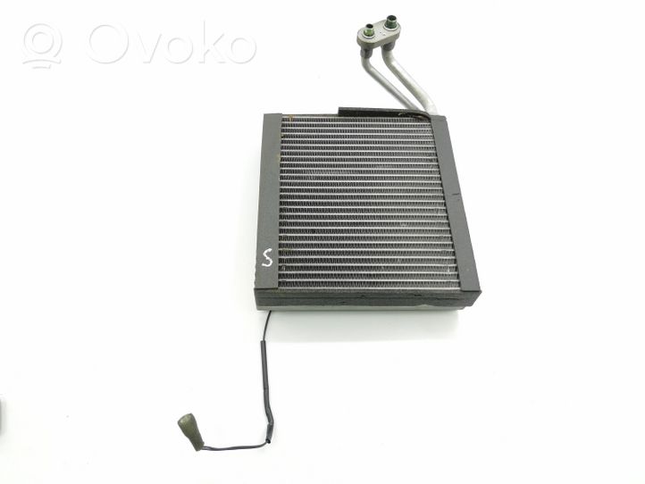 Chevrolet Captiva Radiatore aria condizionata (A/C) (abitacolo) 