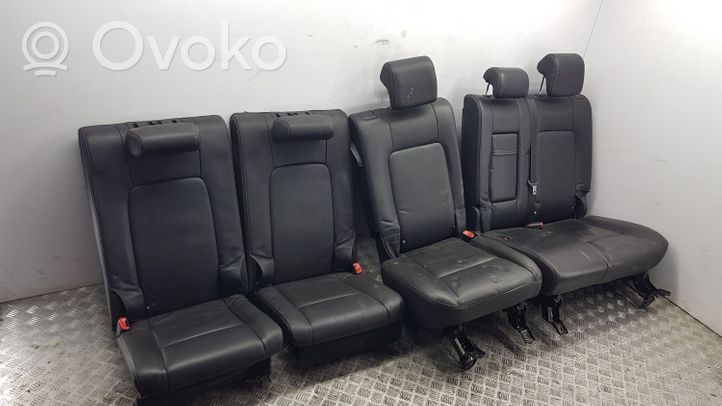 Chevrolet Captiva Set interni 