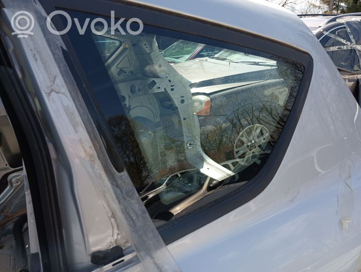 Ford C-MAX II Szyba karoseryjna tylna 