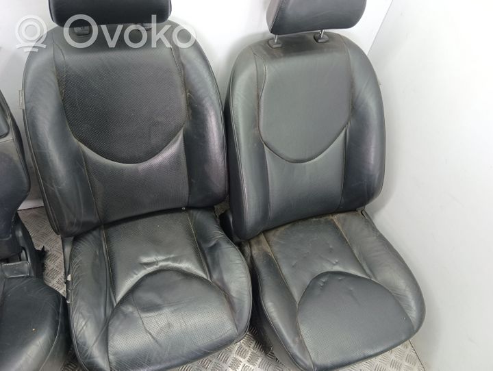 Toyota RAV 4 (XA30) Fotele / Kanapa / Komplet 