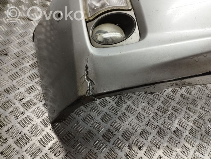 Toyota Prius (XW30) Zderzak przedni 