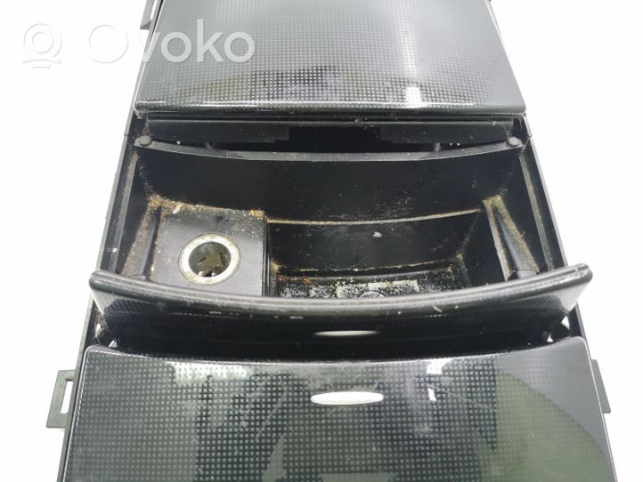 Mercedes-Benz R W251 Hansikaslokeron keskikonsoli A2516802514