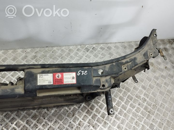 Audi A4 S4 B5 8D Pannello di supporto del radiatore 