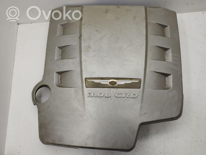 Chrysler 300 - 300C Engine cover (trim) 19010053A