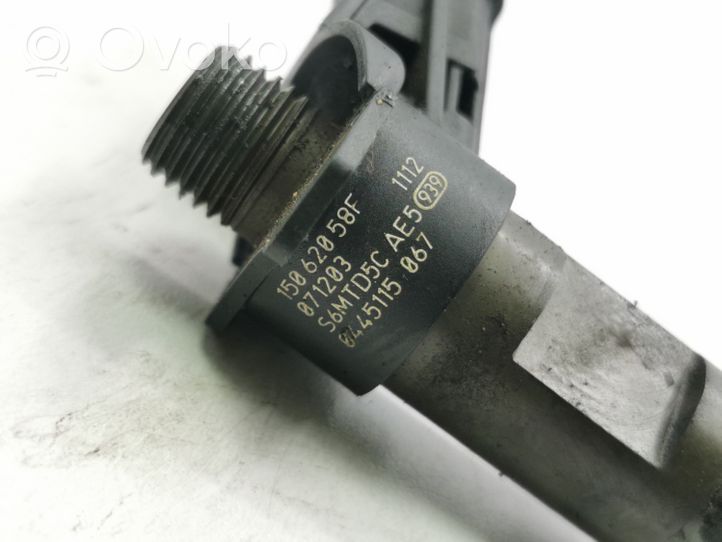 Chrysler Voyager Injecteur de carburant 15062058F