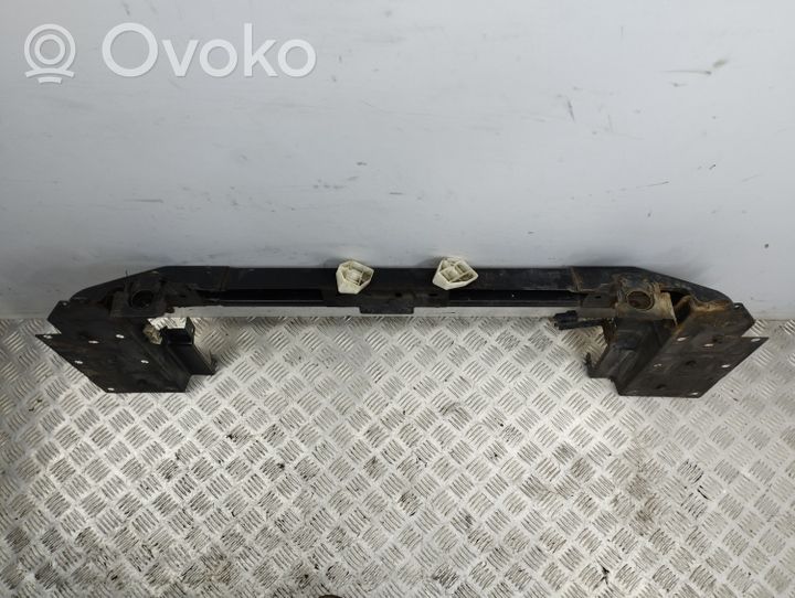 Nissan Murano Z50 Traverse inférieur support de radiateur 