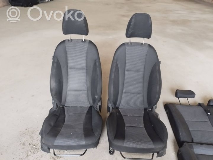 Hyundai i30 Set interni 