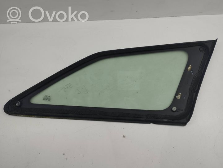 Toyota Auris E180 Fenêtre latérale avant / vitre triangulaire 43R001583