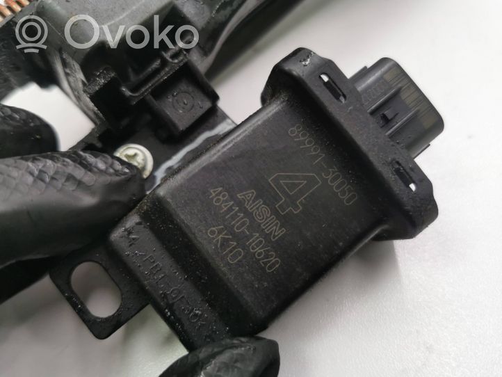 Toyota RAV 4 (XA30) Klamka zewnętrzna drzwi przednich 48411010620