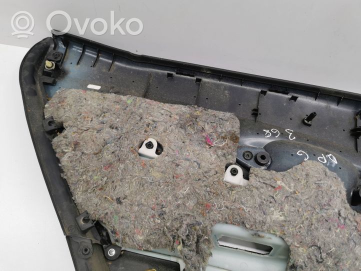 Toyota Auris 150 Takaoven verhoilu 6778702010