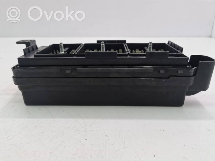 Opel Antara Fuse module 95202894