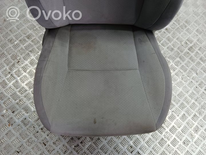 Toyota Prius (XW20) Front passenger seat 