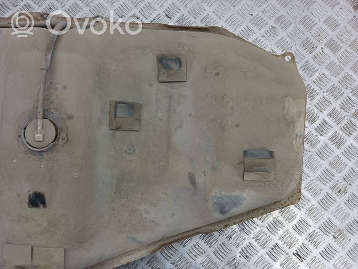 Toyota Corolla Verso AR10 Réservoir de carburant 