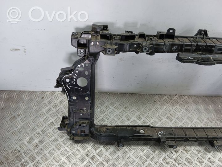 Nissan Juke II F16 Support de radiateur sur cadre face avant 