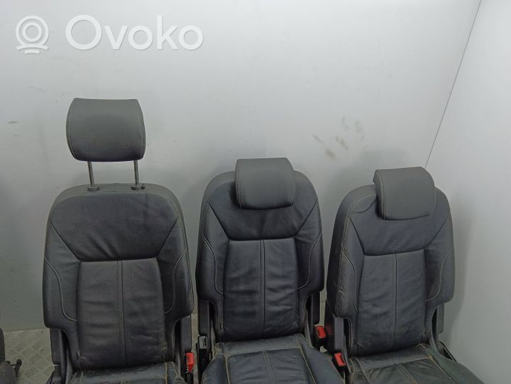 Ford Galaxy Комплект салона komplektas 