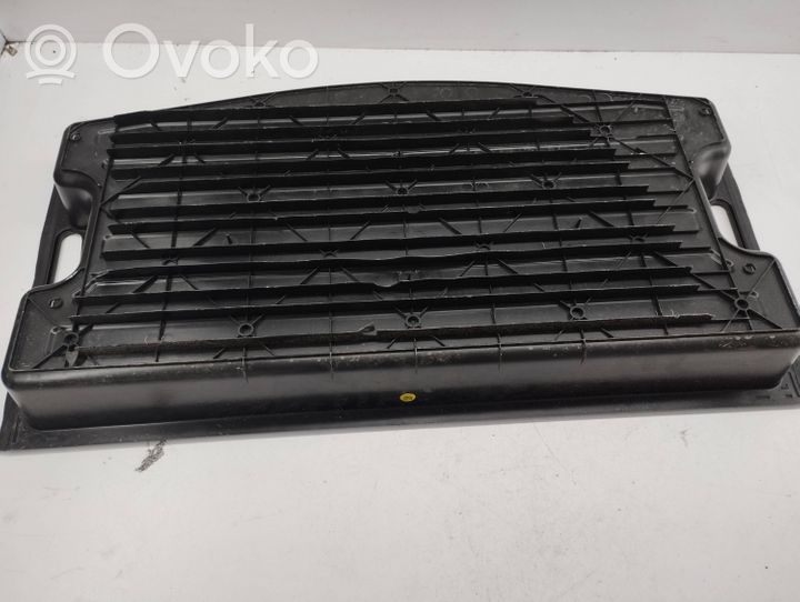 Audi Q7 4L Staufach Ablagefach im Kofferraum 4L0864105