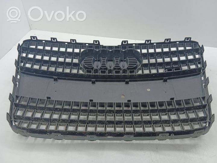 Audi Q7 4L Grille calandre supérieure de pare-chocs avant L085365