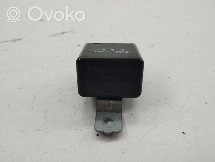 Hyundai Santa Fe Window wiper relay 954292b500