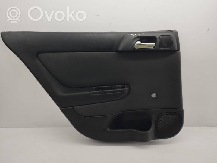 Opel Astra G Takaoven verhoilu 013112799