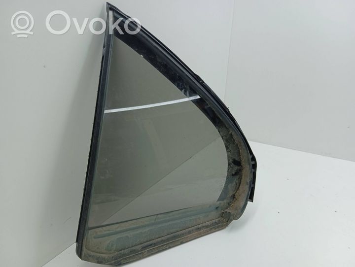 Mitsubishi Lancer X Rear vent window glass 43R00122