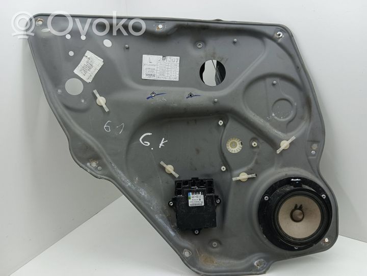 Mercedes-Benz A W169 Mechanizm podnoszenia szyby tylnej bez silnika 993592102