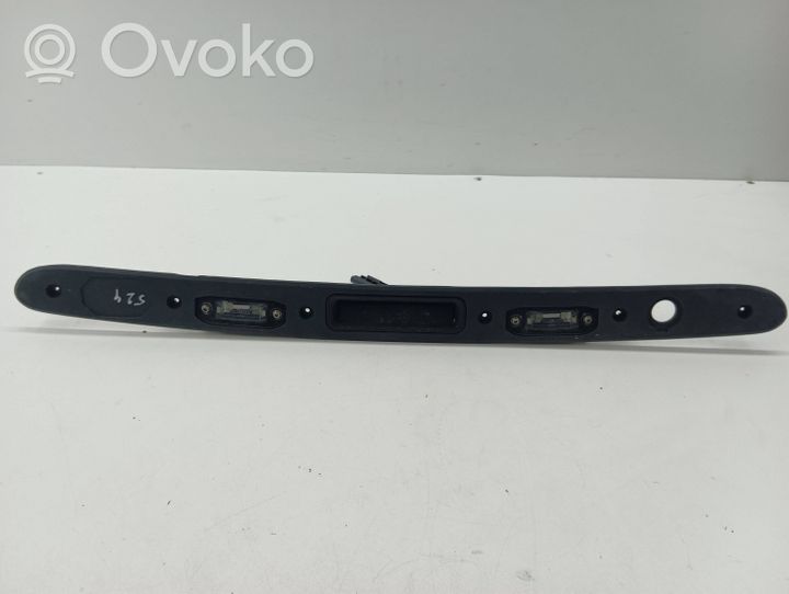 Volvo S60 Listwa oświetlenie tylnej tablicy rejestracyjnej 31253640