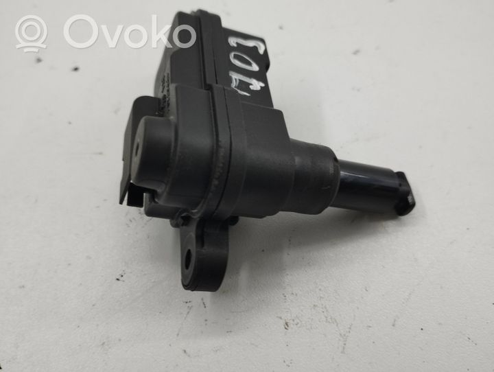 Seat Arona Degalų bako dangtelio spynos varikliukas 8v0862159a