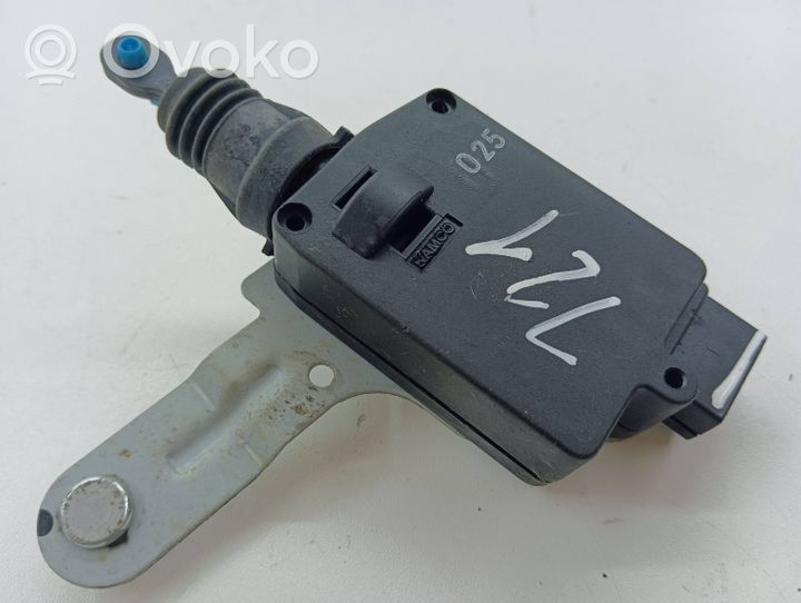 Hyundai Santa Fe Fuel tank cap lock 