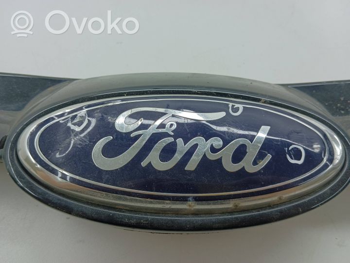 Ford Focus Grille calandre supérieure de pare-chocs avant BM518A133CJ
