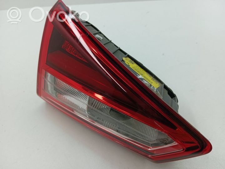 Seat Arona Lampy tylnej klapy bagażnika 6F9945307E