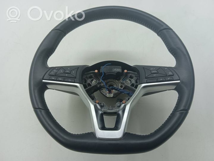 Nissan Qashqai Volant 34299645A