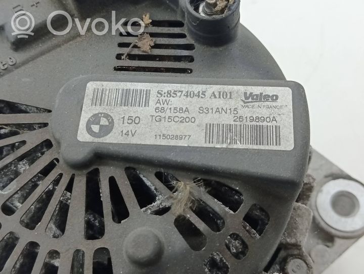 Toyota Avensis T270 Generatore/alternatore 8574045