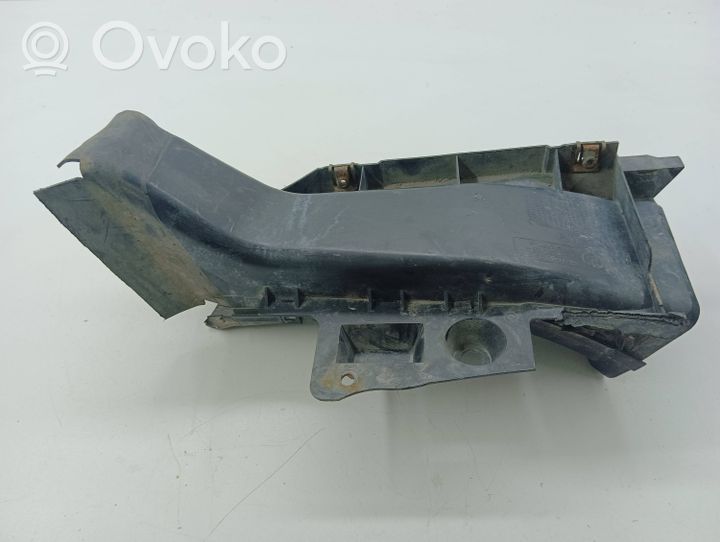 BMW 3 E46 Conducto del refrigerador de frenos 8197927