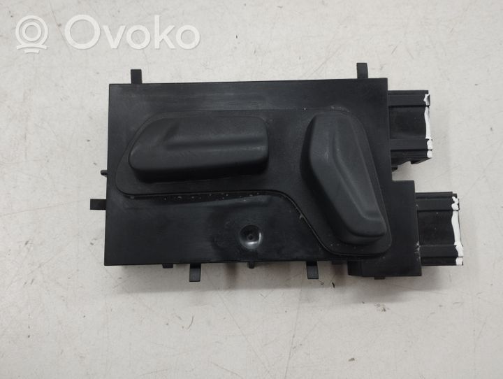 Citroen C5 Aircross Istuimen säädön kytkin 96666715XT