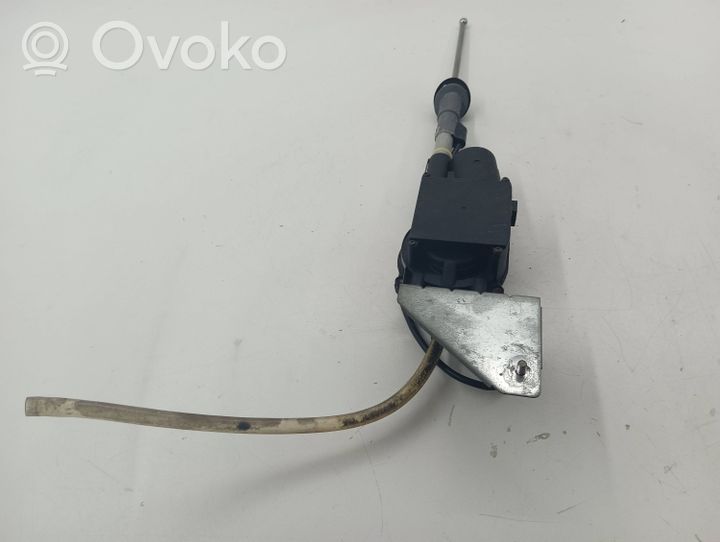 Mazda Xedos 6 Radion antenni 9502000272