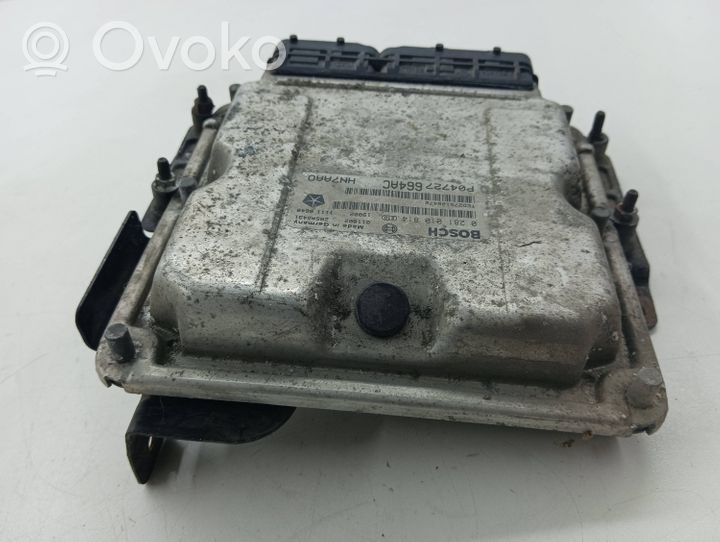 Chrysler Voyager Sterownik / Moduł ECU P04727664AC