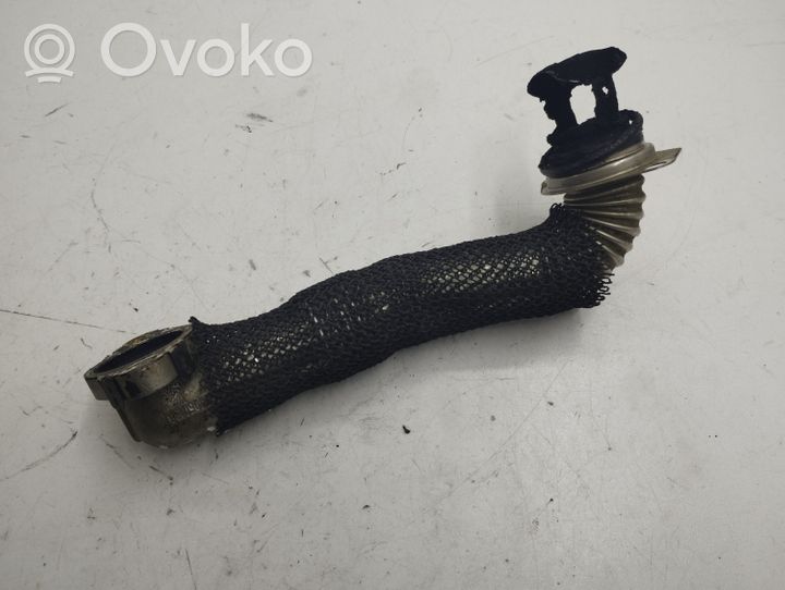 Ford Focus Tuyau de raccordement solide EGR 