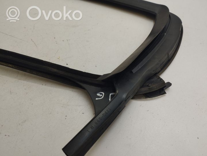 BMW 7 F01 F02 F03 F04 Verkleidung Türfenster Türscheibe hinten 139GS09