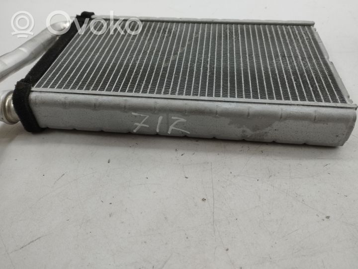 Lexus NX Pečiuko radiatorius 
