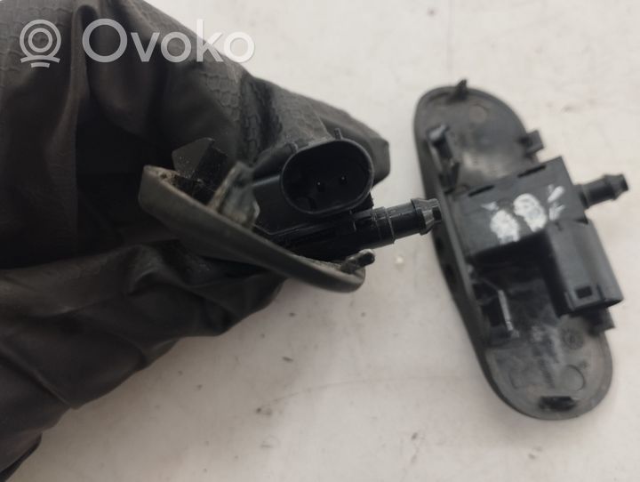 Audi A7 S7 4G Ugello a spruzzo lavavetri per parabrezza 4G8955988