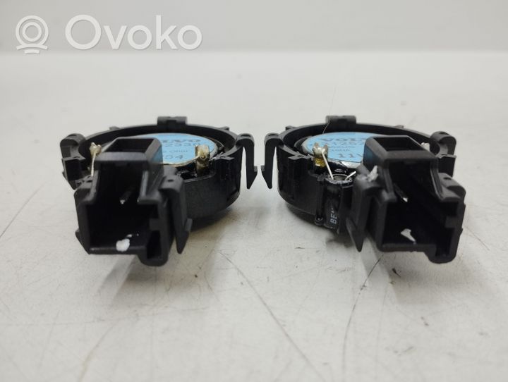 Volvo S60 Aukšto dažnio garsiakalbis galinėse duryse 31252330