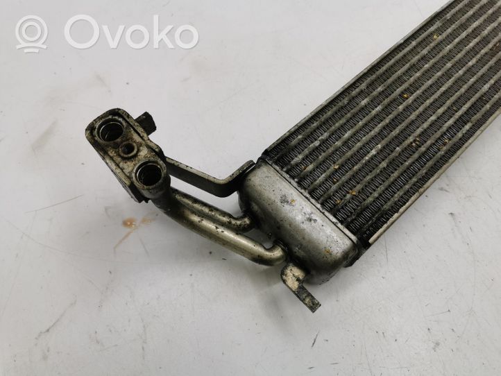 BMW X5 E53 Engine oil radiator 7543348