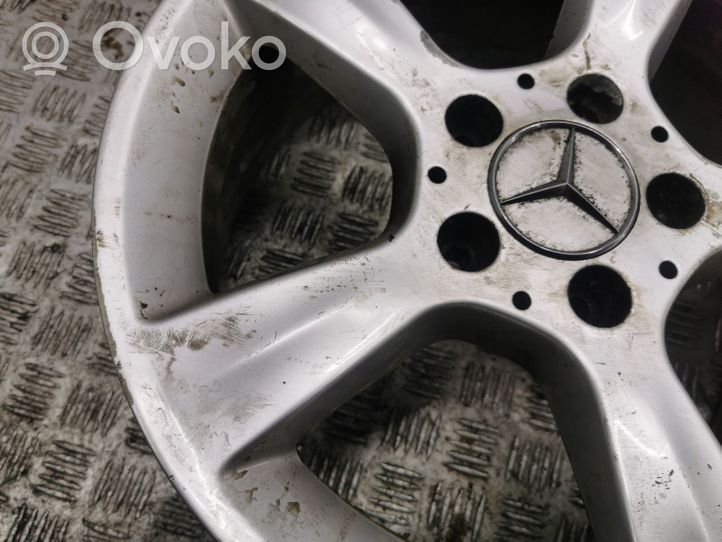 Mercedes-Benz C W203 Felgi aluminiowe R16 A2034012902