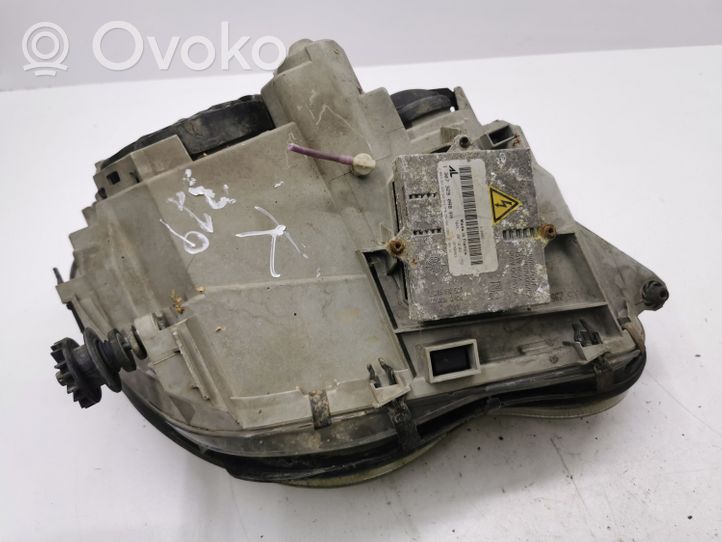 Mercedes-Benz C W203 Phare frontale 1305235743