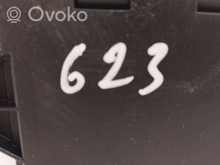 Opel Vectra C Sterownik / Moduł drzwi 5WK46008B